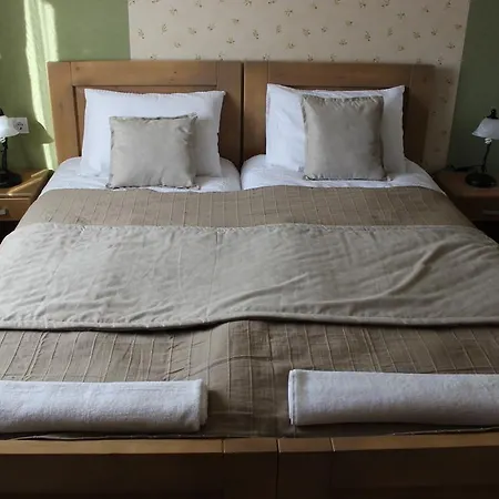 Bed & Breakfast Alice Panzio Gold 3*