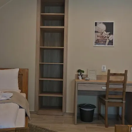 Alice Panzio Gold 3*