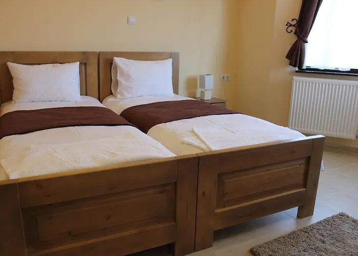 Alice Panzio Gold Bed & Breakfast 3*